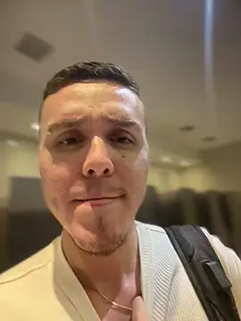 adam-rivera online show from November 15, 2025, 1:53 am