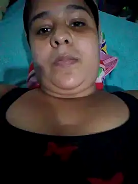 Snapshot of LilyChloe11 chatting on December 15, 2024, 4:37 pm LilyChloe11 online show from December 15, 2024, 4:37 pm