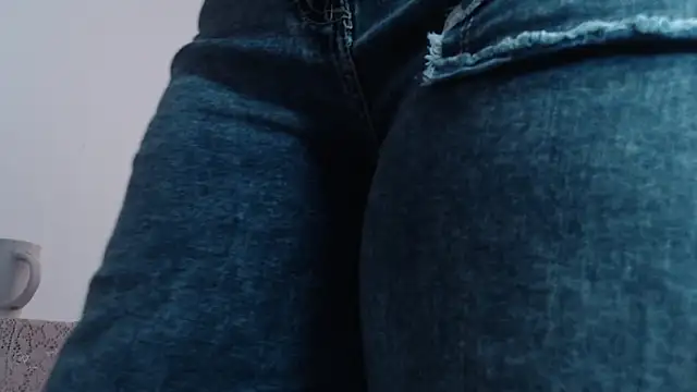 LatinasGoddesses  online show from September 12, 2025, 8:30 pm