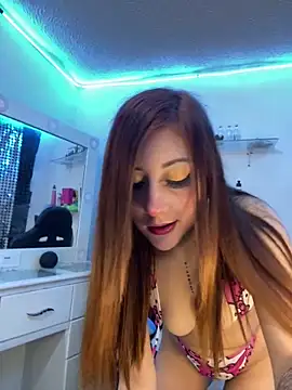 Luna SofiaXX online show from September 16, 2025, 7:31 am