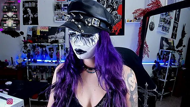 Snapshot of _sakae_ chatting on October 2, 2025, 7:01 am sakae online show from October 2, 2025, 7:01 am