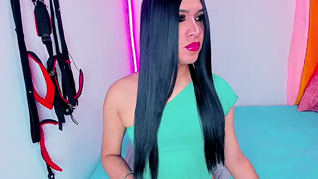 Snapshot of Candace_Queen chatting on November 3, 2025, 3:26 pm Candace Queen online show from November 3, 2025, 3:26 pm