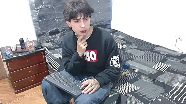 pervertsteens3 online show from November 6, 2025, 7:07 pm