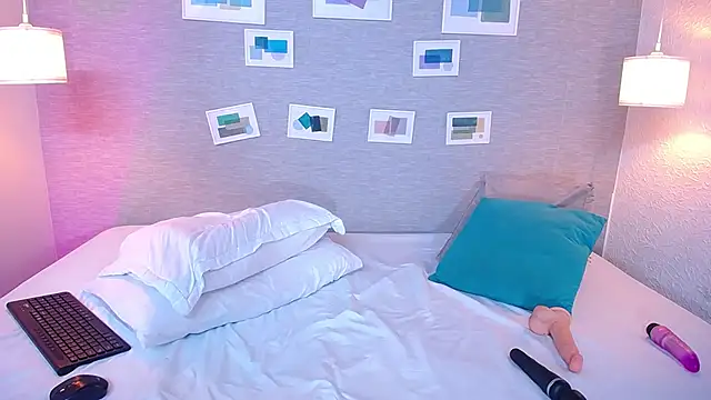 College whore online show from February 20, 2025, 5:20 pm