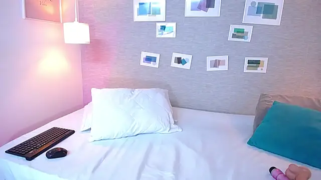 College whore online show from January 24, 2025, 1:36 pm