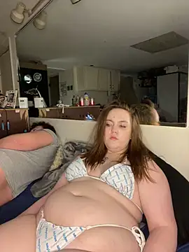 bree4205 online show from February 7, 2025, 11:03 pm