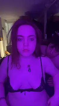 bree4205 online show from December 11, 2024, 2:52 am