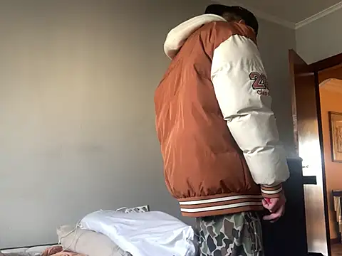 sweet24c online show from January 4, 2025, 2:56 pm