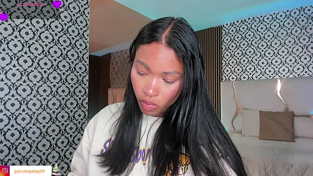 Snapshot of penelope_tay1 chatting on January 16, 2026, 3:21 am penelope tay1 online show from January 16, 2026, 3:21 am