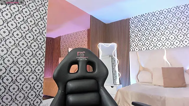 Snapshot of penelope_tay1 chatting on February 7, 2026, 3:14 am penelope tay1 online show from February 7, 2026, 3:14 am