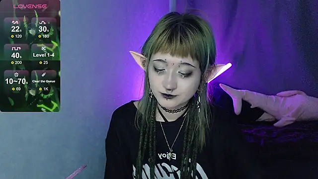Snapshot of Milten-Trish chatting on April 30, 2026, 5:09 pm Milten-Trish online show from April 30, 2026, 5:09 pm