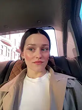 Mia Mia M online show from April 9, 2026, 1:39 pm