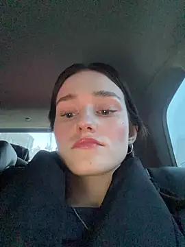 Mia Mia M online show from February 13, 2026, 2:39 pm