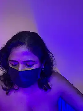 Snapshot of hot-bhabiji chatting on December 16, 2024, 5:22 pm hot-bhabiji online show from December 16, 2024, 5:22 pm