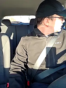 Snapshot of cmichaelxxx chatting on March 14, 2025, 1:35 pm cmichaelxxx online show from March 14, 2025, 1:35 pm