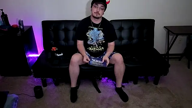 Snapshot of cmichaelxxx chatting on September 23, 2025, 9:33 pm cmichaelxxx online show from September 23, 2025, 9:33 pm