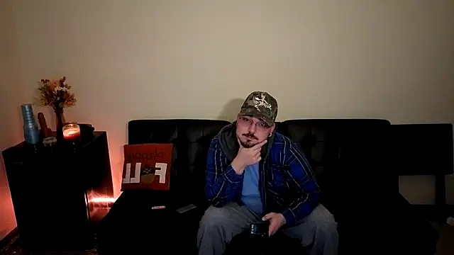 Snapshot of cmichaelxxx chatting on November 6, 2025, 6:17 am cmichaelxxx online show from November 6, 2025, 6:17 am