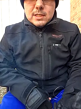 Snapshot of cmichaelxxx chatting on March 17, 2025, 9:13 pm cmichaelxxx online show from March 17, 2025, 9:13 pm