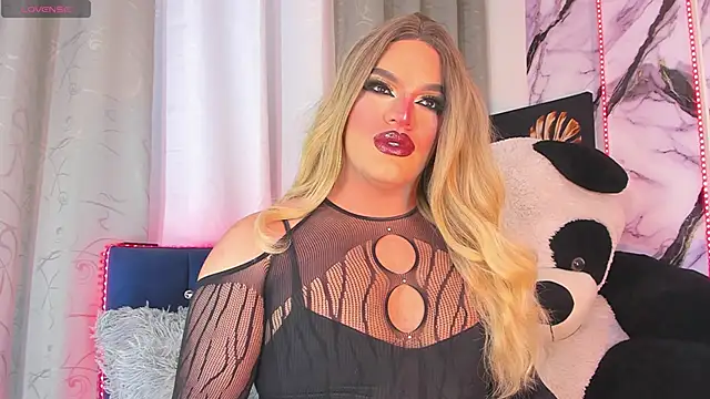 Missisabella  online show from June 14, 2026, 12:51 am