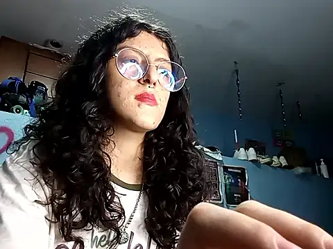 LoveElectra online show from October 10, 2025, 2:01 am