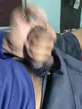 bananadick     online show from May 4, 2026, 7:39 pm