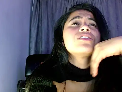 brihanna lena online show from October 29, 2025, 5:39 am