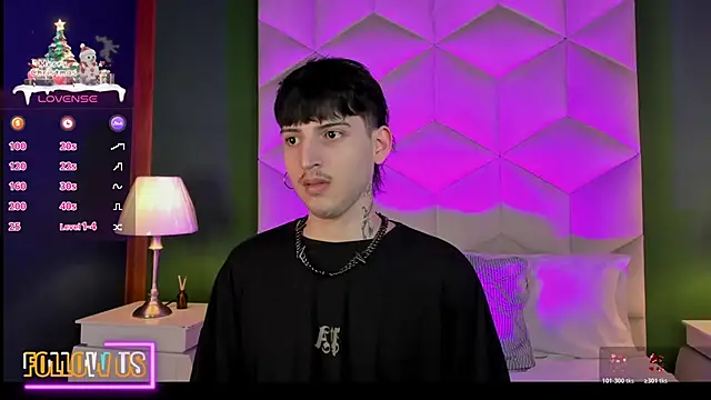 Snapshot of sett_and_gwen chatting on November 30, 2025, 4:02 am sett and gwen online show from November 30, 2025, 4:02 am