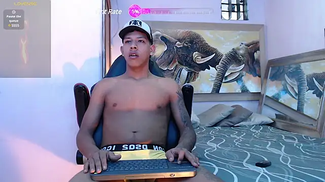 Snapshot of mr_stiven_ chatting on March 14, 2025, 2:53 am mr stiven  online show from March 14, 2025, 2:53 am