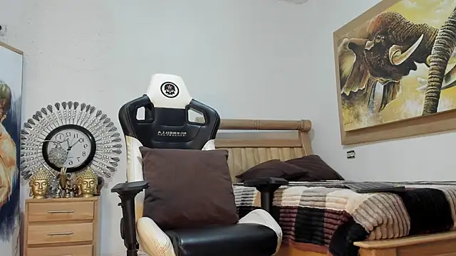 Snapshot of mr_stiven_ chatting on March 25, 2026, 3:17 am mr stiven online show from March 25, 2026, 3:17 am