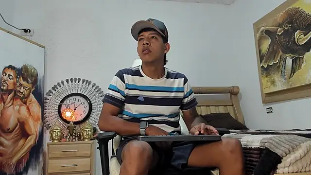 Snapshot of mr_stiven_ chatting on March 28, 2026, 3:29 am mr stiven online show from March 28, 2026, 3:29 am