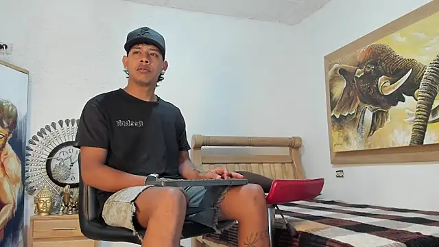 Snapshot of mr_stiven_ chatting on April 9, 2026, 2:57 am mr stiven online show from April 9, 2026, 2:57 am