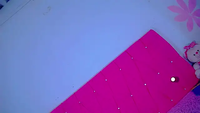 Theylor Rouse online show from December 19, 2025, 5:32 am