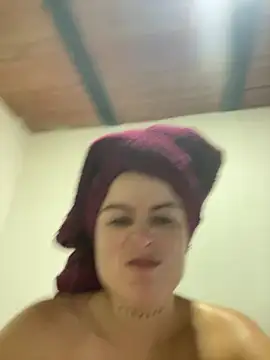 Liah ferrer online show from February 15, 2026, 7:13 pm