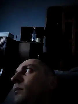 Snapshot of Kondzio chatting on February 24, 2026, 11:16 pm Kondzio online show from February 24, 2026, 11:16 pm