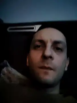 Snapshot of Kondzio chatting on December 28, 2024, 12:04 am Kondzio online show from December 28, 2024, 12:04 am