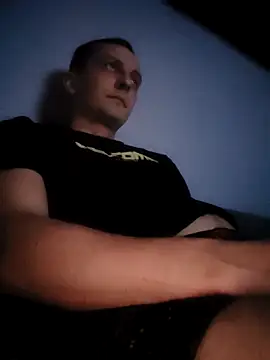 Snapshot of Kondzio chatting on March 8, 2026, 6:55 pm Kondzio online show from March 8, 2026, 6:55 pm