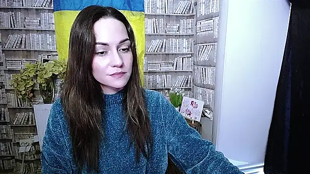 Lina Star S online show from November 18, 2025, 9:56 am