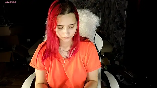 RachelPirce online show from October 28, 2025, 12:26 pm