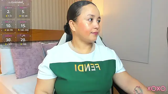 linda rios  online show from July 4, 2026, 8:35 pm