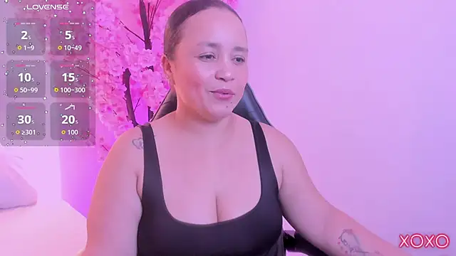 linda rios  online show from July 14, 2026, 8:15 pm