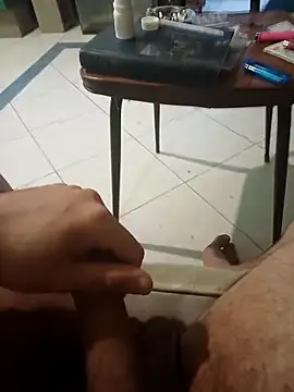 Snapshot of nikit42098 chatting on November 18, 2025, 6:28 am nikit42098 online show from November 18, 2025, 6:28 am