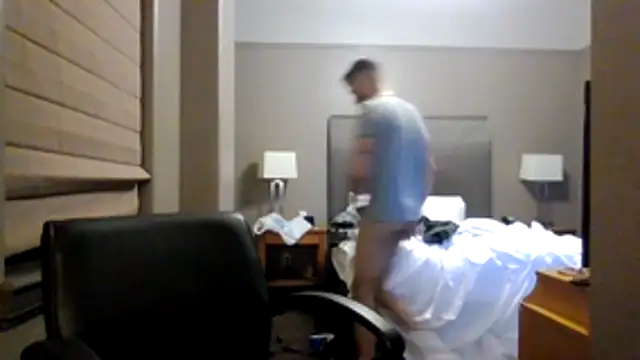 Snapshot of Strokeking4u chatting on February 17, 2026, 4:32 am Strokeking4u online show from February 17, 2026, 4:32 am