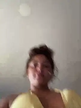 Snapshot of Nicollygriu chatting on February 22, 2026, 2:41 pm Nicollygriu online show from February 22, 2026, 2:41 pm