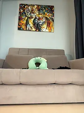 mi michelle online show from May 31, 2026, 3:18 pm