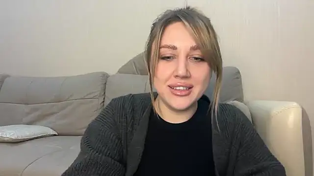 VickyLove047 online show from December 5, 2025, 8:06 pm