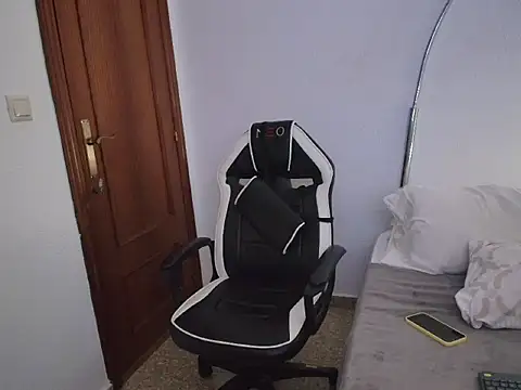 Geishastudios online show from October 6, 2025, 9:10 am