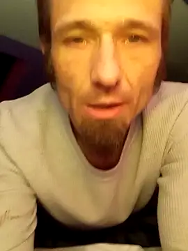 Snapshot of Auntiestoy chatting on November 9, 2025, 8:07 am Auntiestoy online show from November 9, 2025, 8:07 am