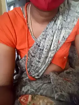 Snapshot of telugu_heroine9 chatting on January 4, 2025, 9:21 am telugu heroine9 online show from January 4, 2025, 9:21 am