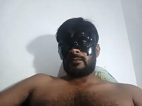 Snapshot of johnsinsexy chatting on January 20, 2025, 8:18 pm johnsinsexy online show from January 20, 2025, 8:18 pm