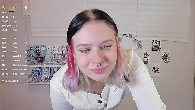 tender kiitty online show from November 18, 2025, 3:59 pm